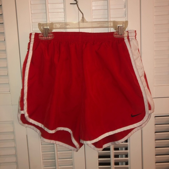 4 PACK Nike shorts - Picture 3 of 4